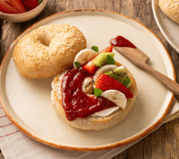 Recetas 36 Bagel con mermelada de frutilla